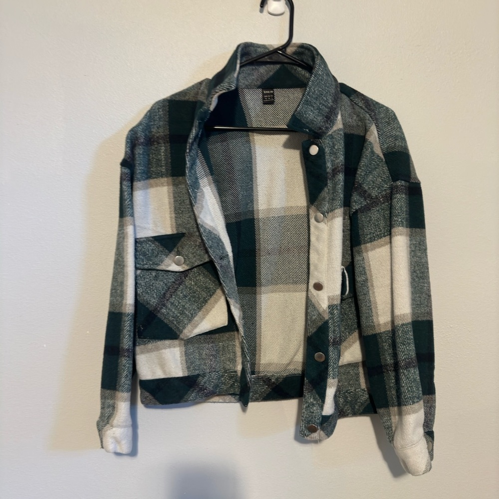 Cropped shacket